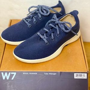 Allbirds Navy Blue Wool Runners Lace Sneakers